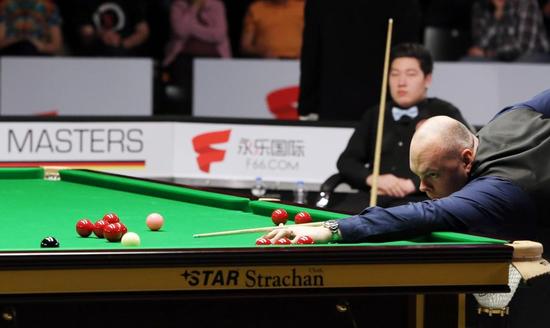 持既定瞄准 持既定瞄准